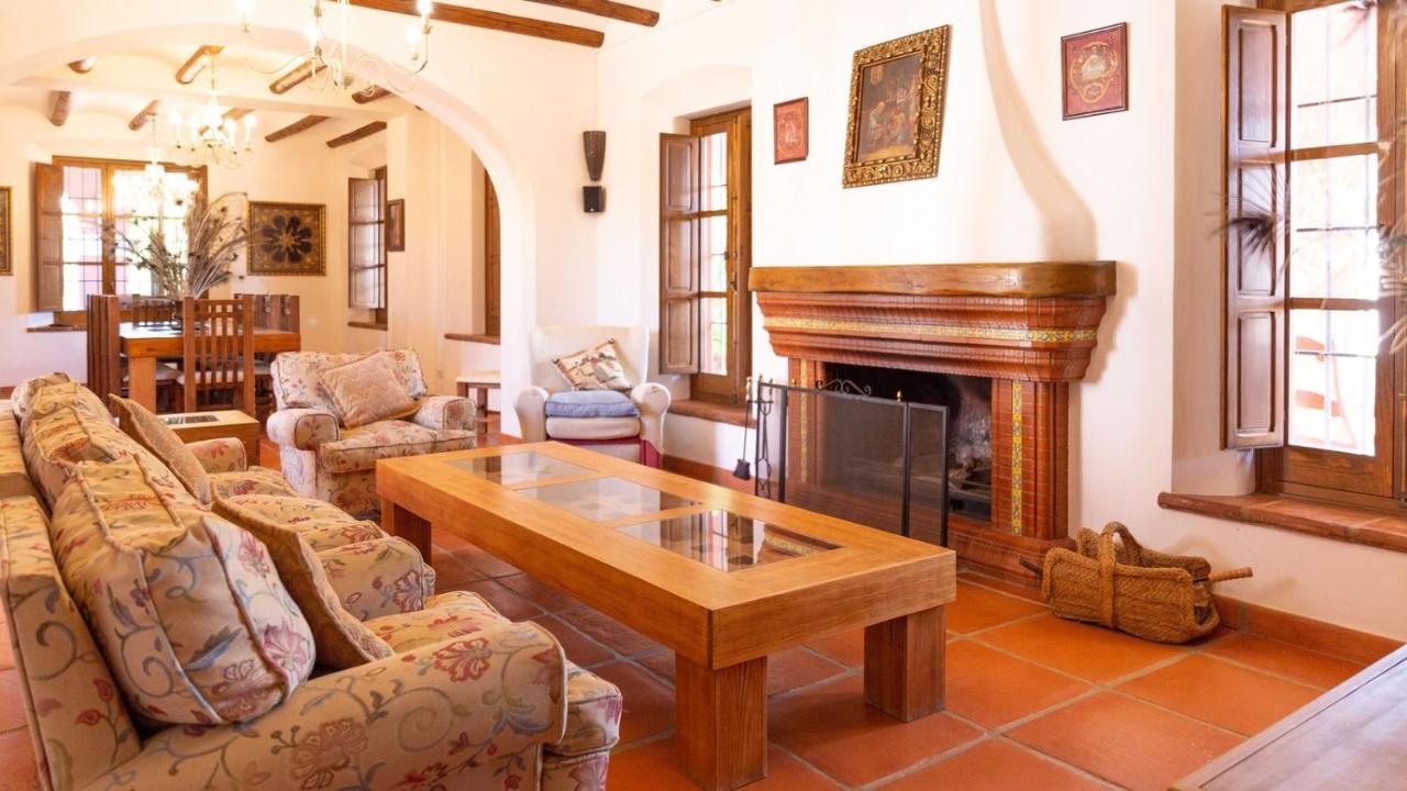 Finca La Canera Alcala De Guadaira By Ruralidays Exterior photo