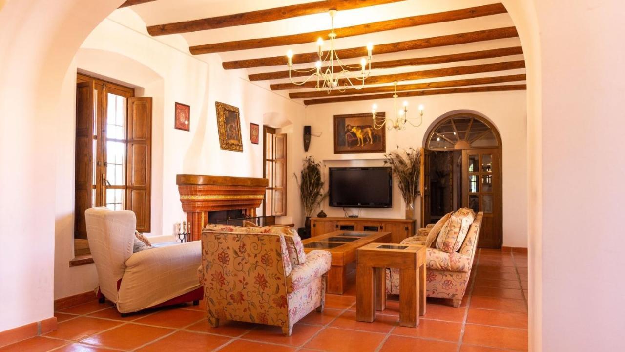 Finca La Canera Alcala De Guadaira By Ruralidays Exterior photo